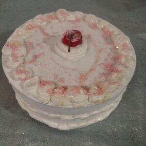 Decorative Cherry Cake Glitter Sequin Trinket Box